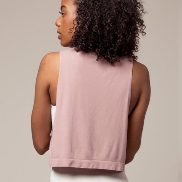 Avocado Go To Cropped Muscle Tank Size Large NEW - Picture 2 of 7